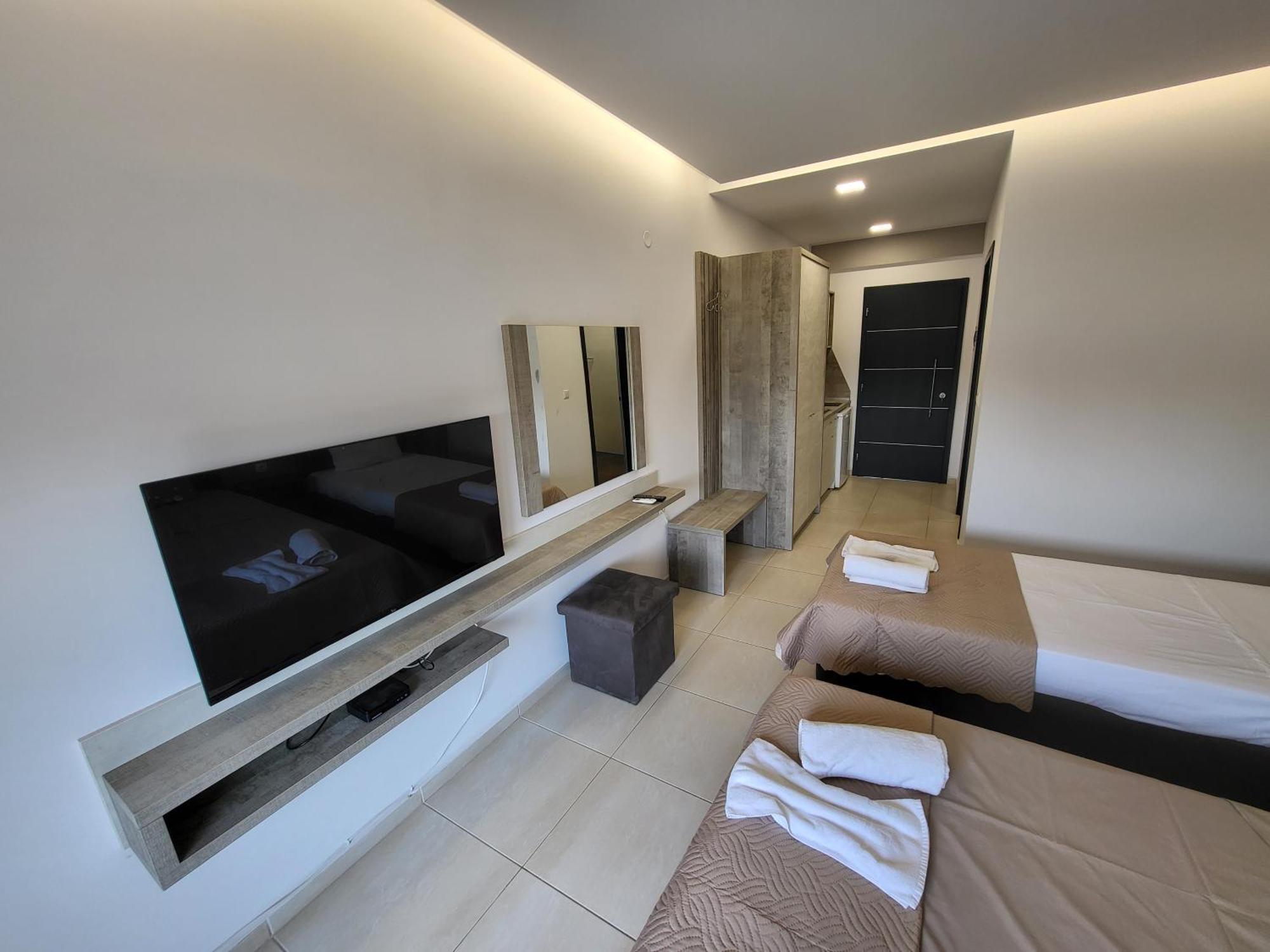 Aparthotel Radina Family Kallithea  Exterior foto